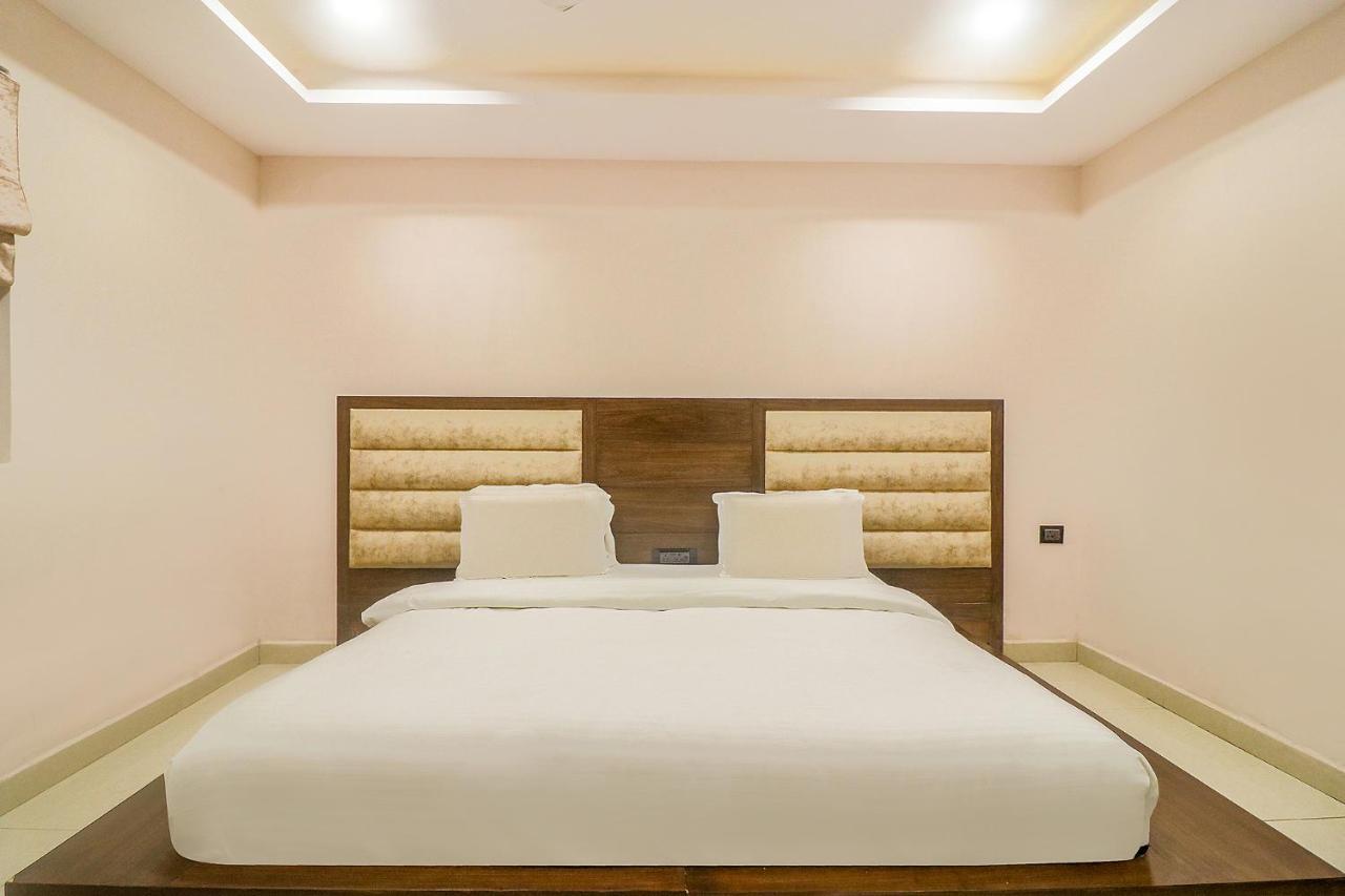 Fabhotel Mid Town Grand Panchkula Εξωτερικό φωτογραφία